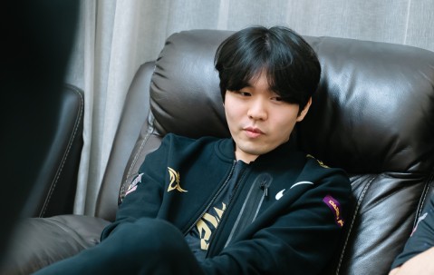 NG体育- rookie谈tes打jdg 