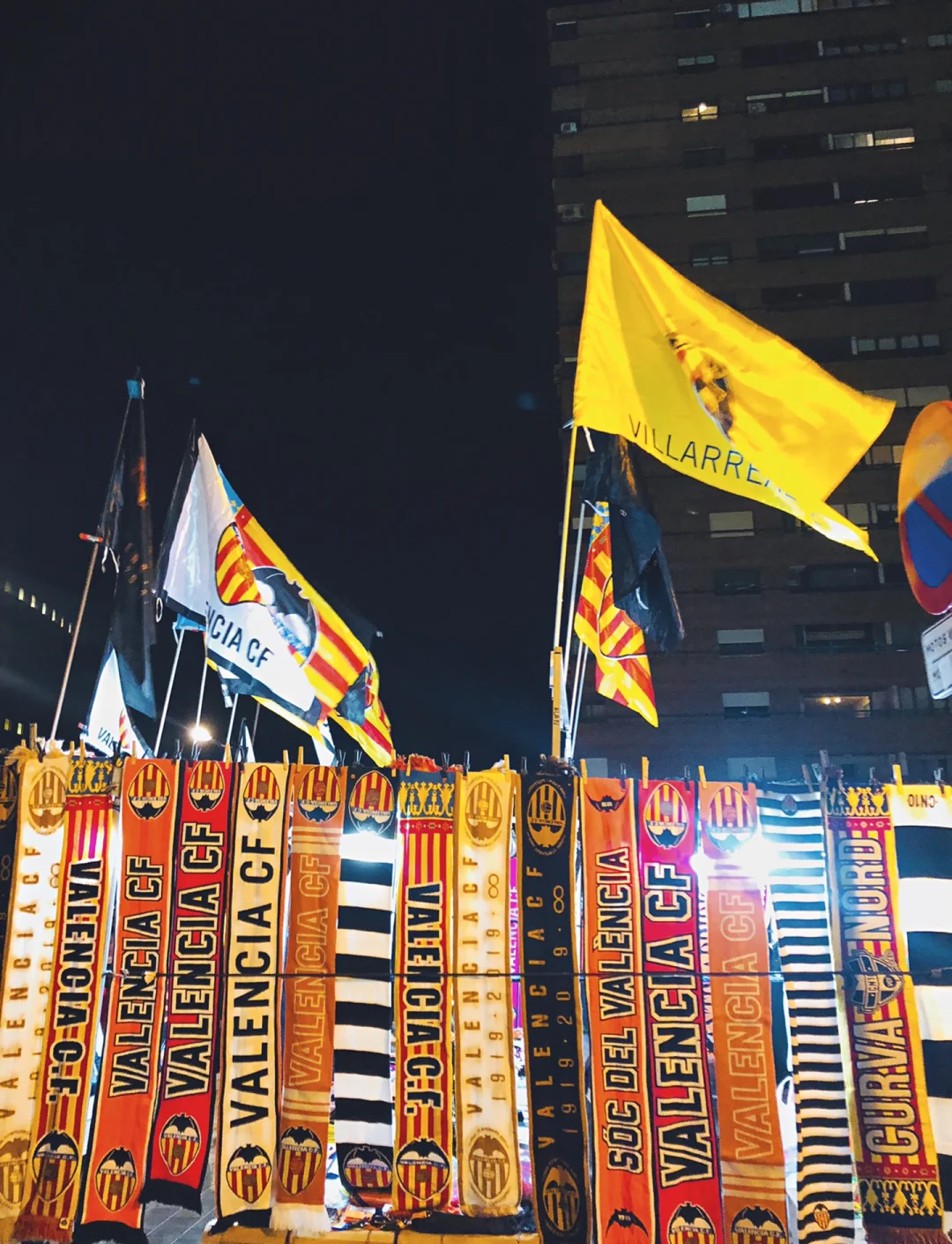里程碑夜!瓦伦西亚完成体检,国王杯官宣日刷纪录,态度坚定,控场能力成焦点(瓦伦西亚vs皇马比赛延期) 里程碑夜!瓦伦西亚完成体检,国王杯官宣日刷纪录,态度坚定,控场能力成焦点(瓦伦西亚vs皇马比赛延期)