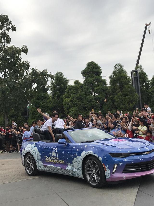 里昂足球俱乐部官网 里昂足球俱乐部官网