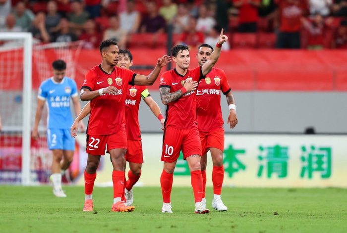 赛地聚焦：亚冠国际比赛日热度飙升，迈阿密热火远射贴柱，更衣室稳定，高层口径保持一致(曼城t7传承系列)